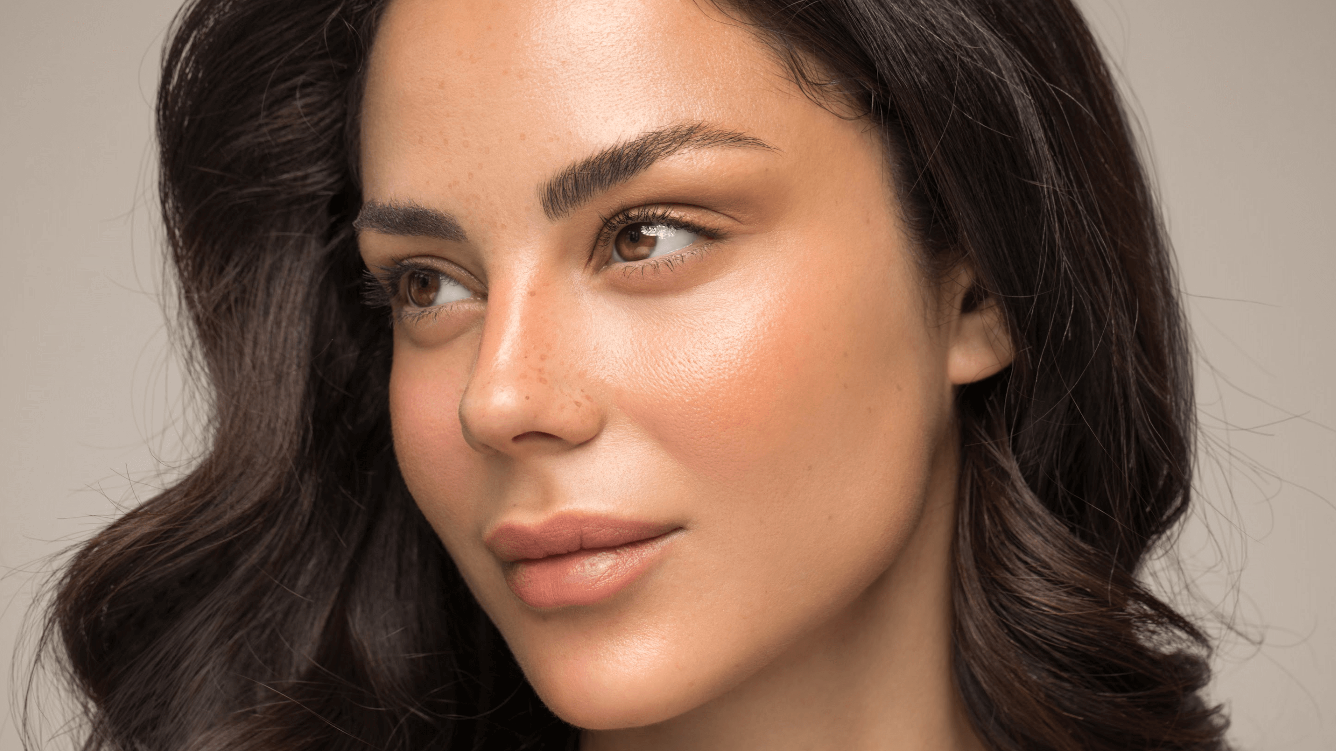 woman with sculpted jawline